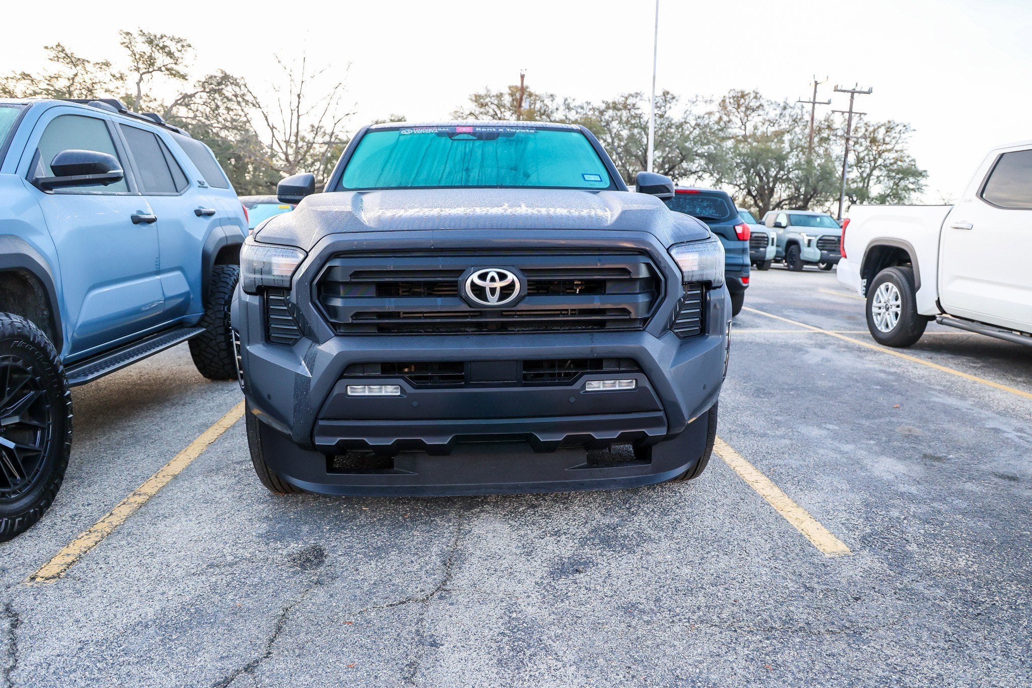 2025 Toyota TACOMA SR5 SR5