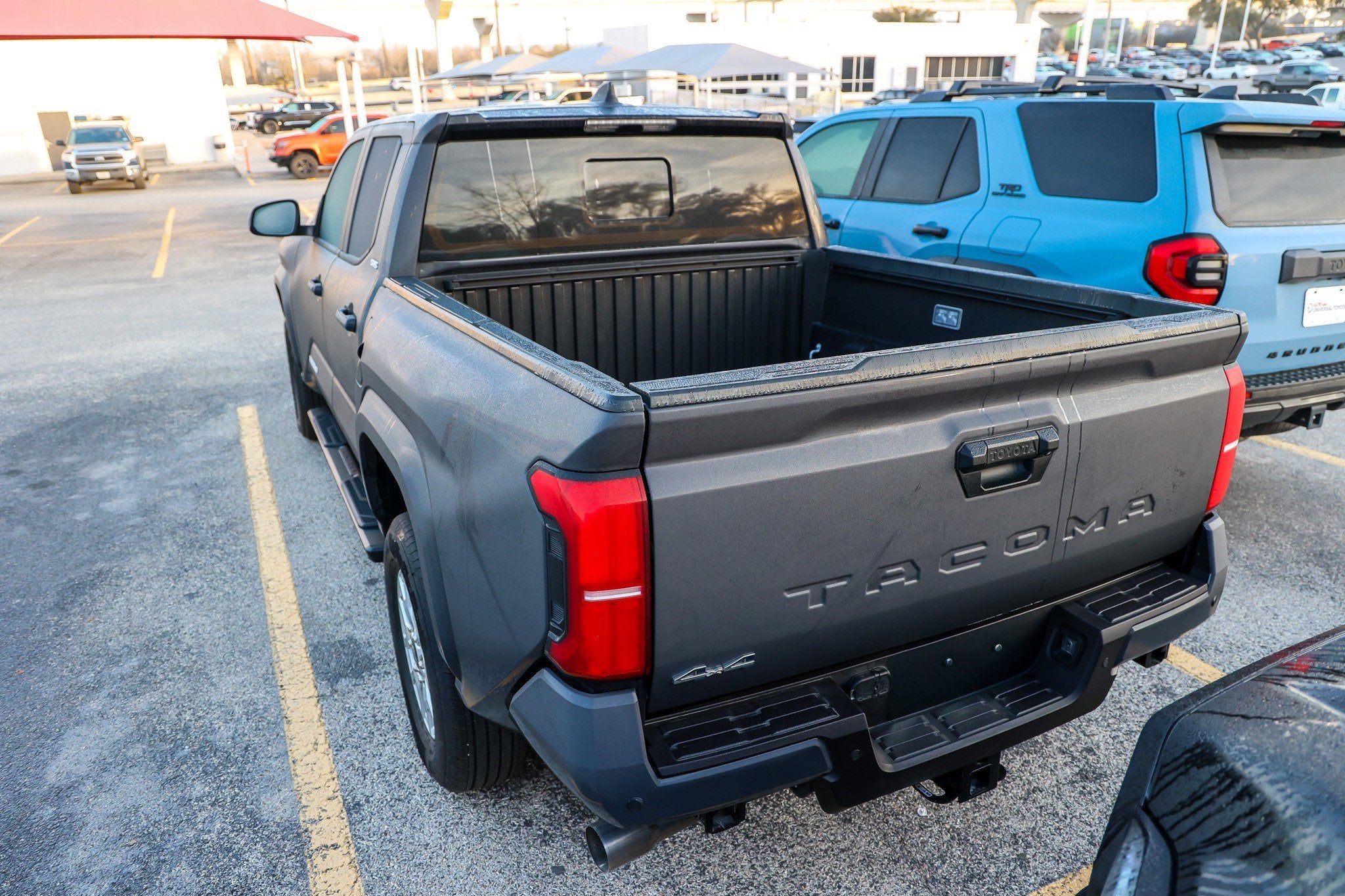 2025 Toyota TACOMA SR5 SR5