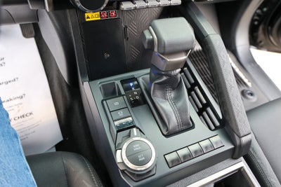 2025 Toyota TACOMA SR5 SR5