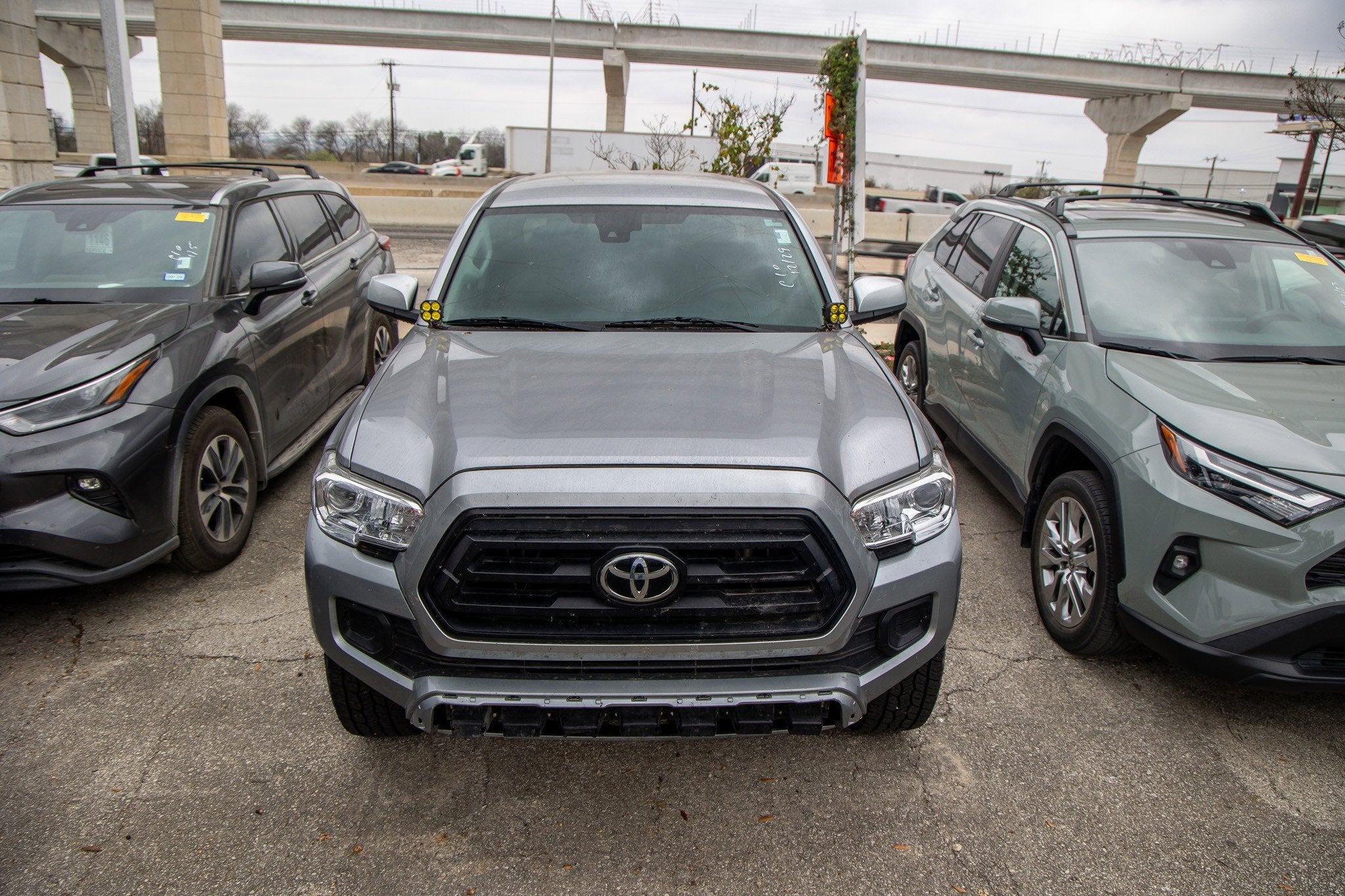 2022 Toyota TACOMA SR SR