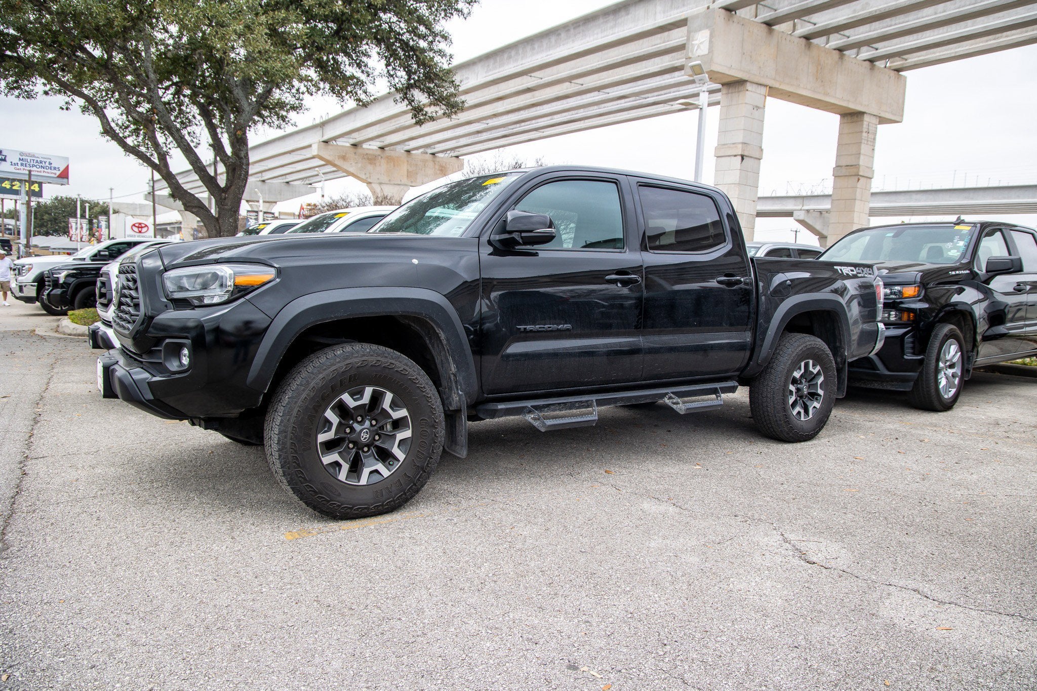 2023 Toyota TACOMA TRD OFFRD TRD Off Road