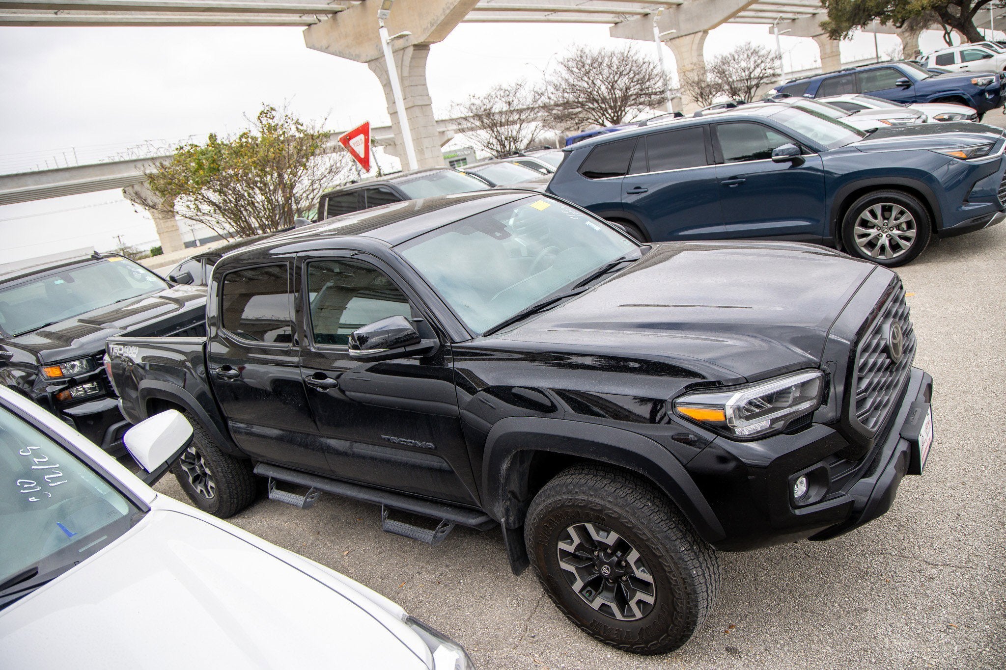 2023 Toyota TACOMA TRD OFFRD TRD Off Road