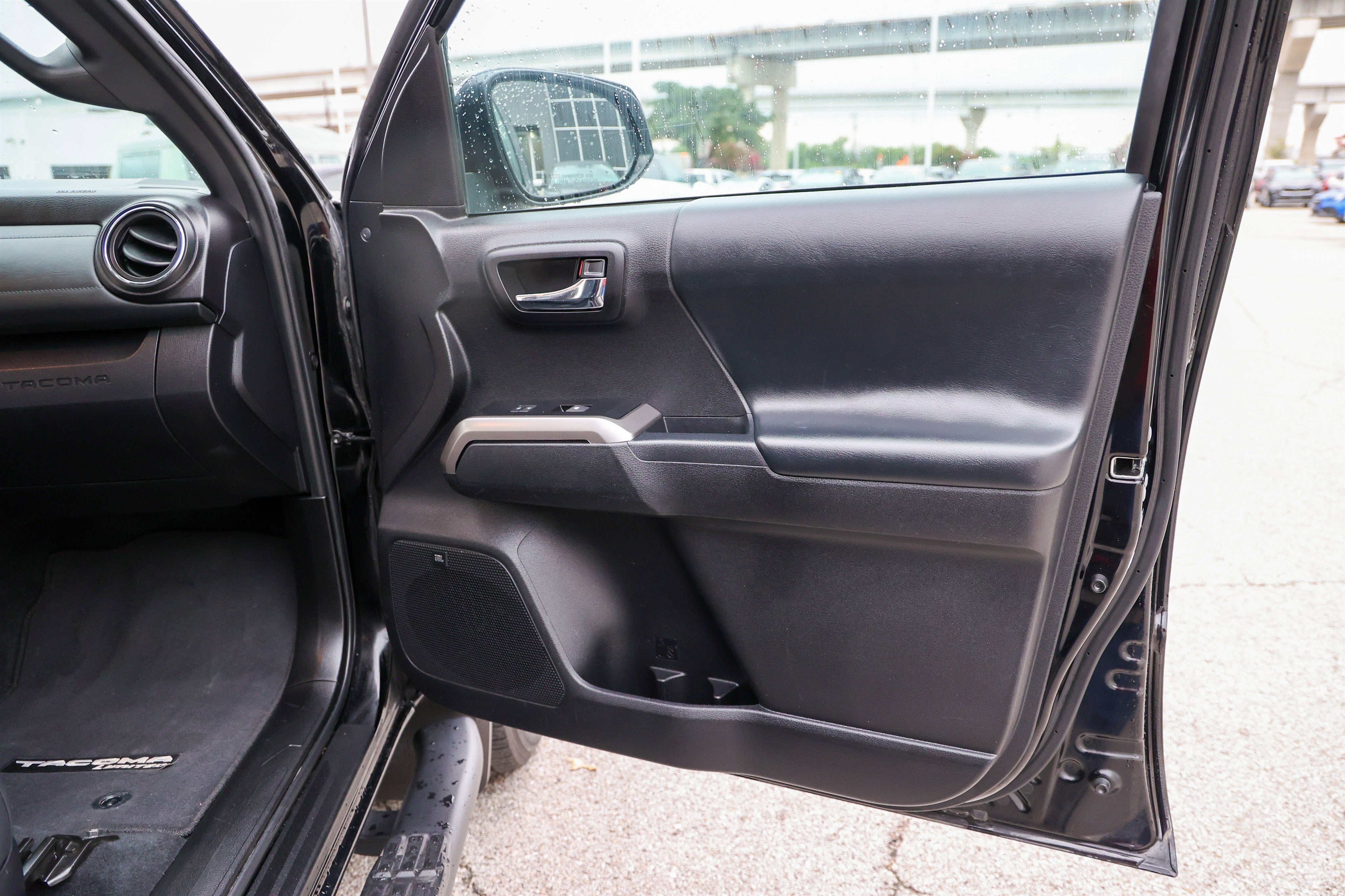 2023 Toyota TACOMA LIMITED Limited