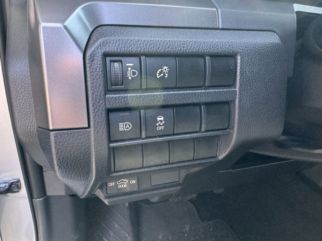 2024 Toyota TACOMA SR5 SR5