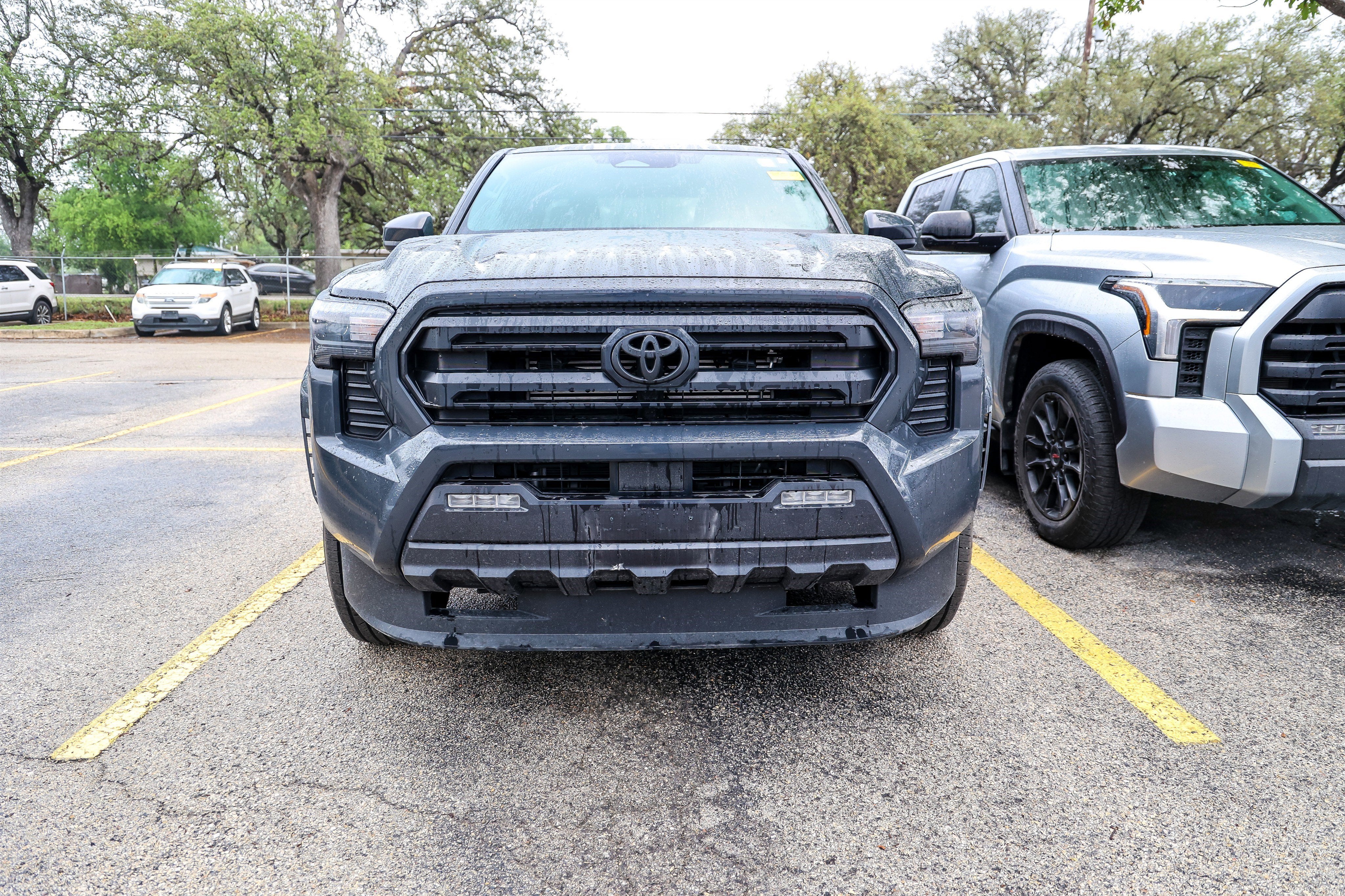 2025 Toyota TACOMA SR5 SR5