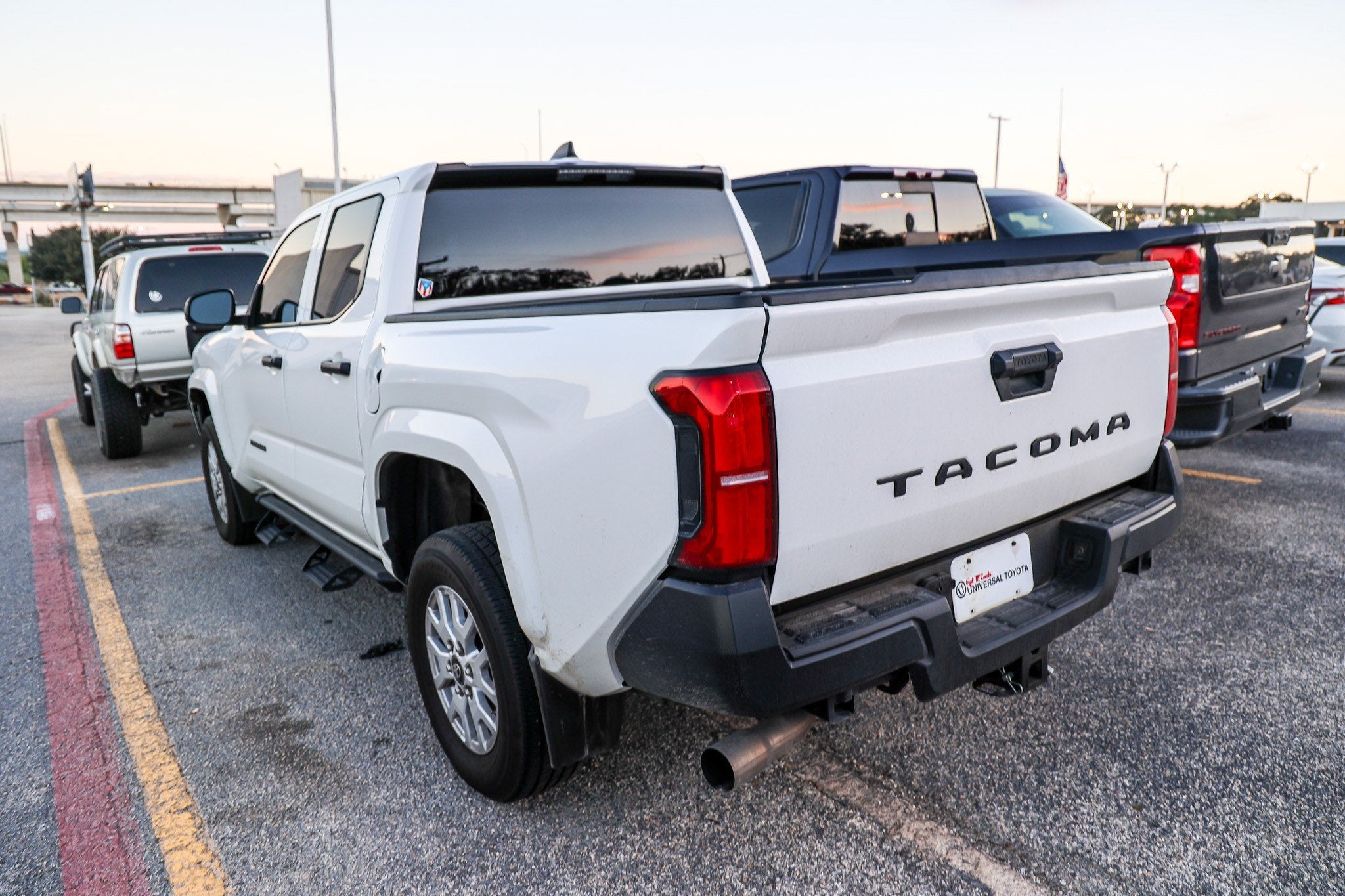 2025 Toyota Tacoma SR