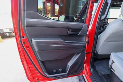 2025 Toyota TACOMA SR5 SR5