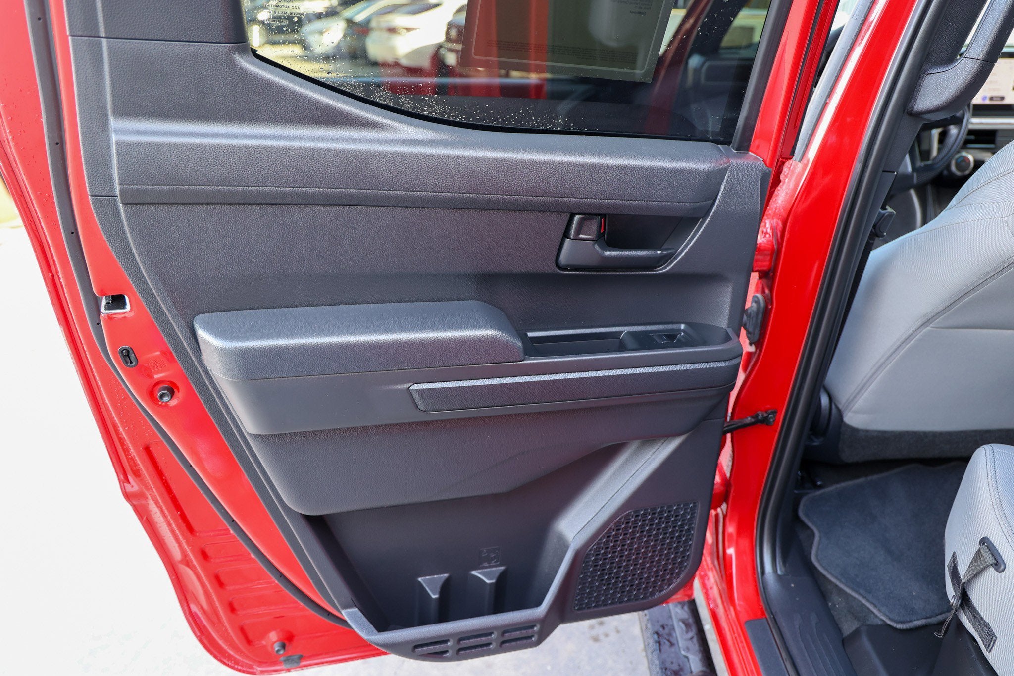 2025 Toyota TACOMA SR5 SR5