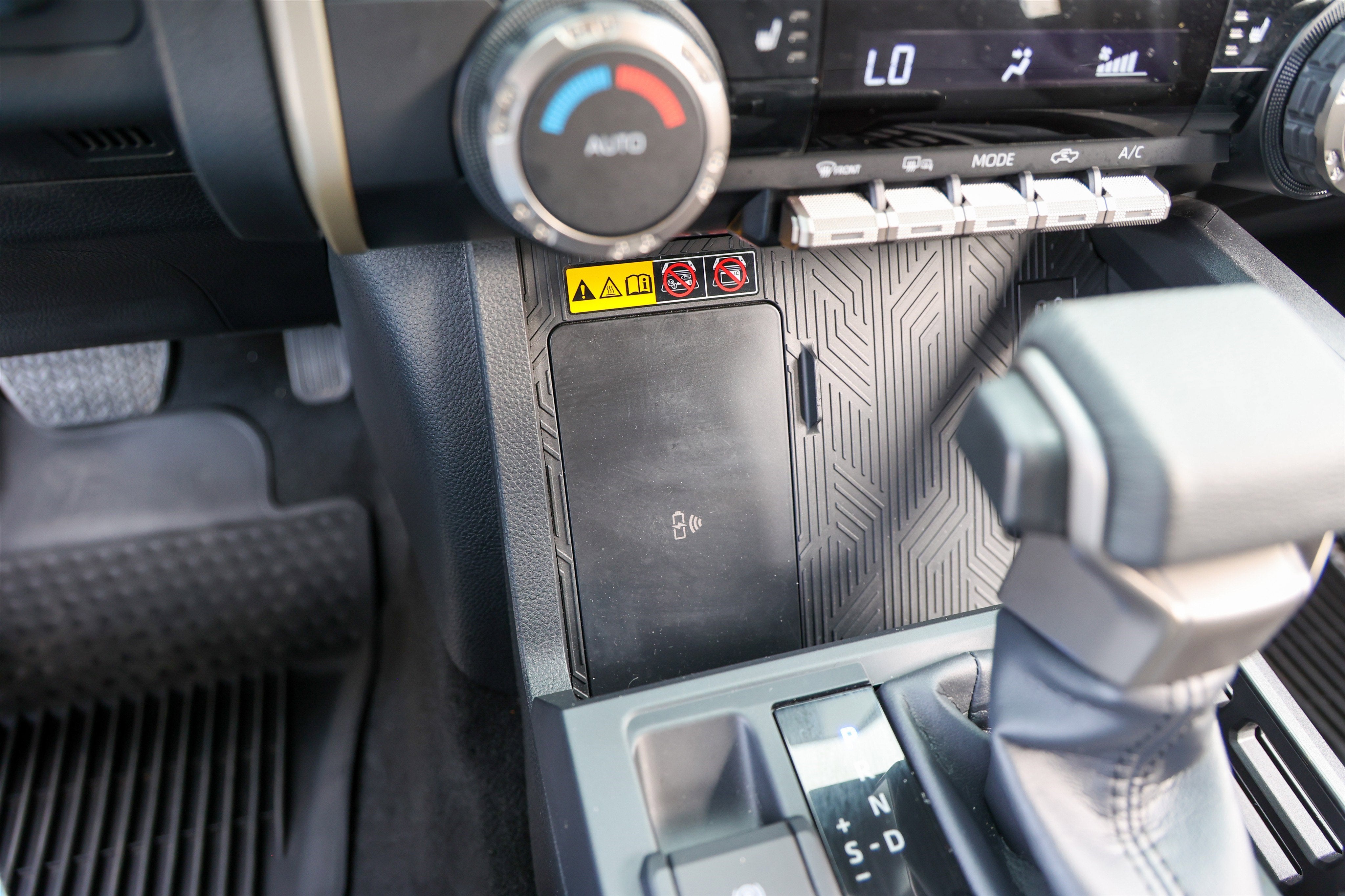 2025 Toyota TACOMA SR5 SR5