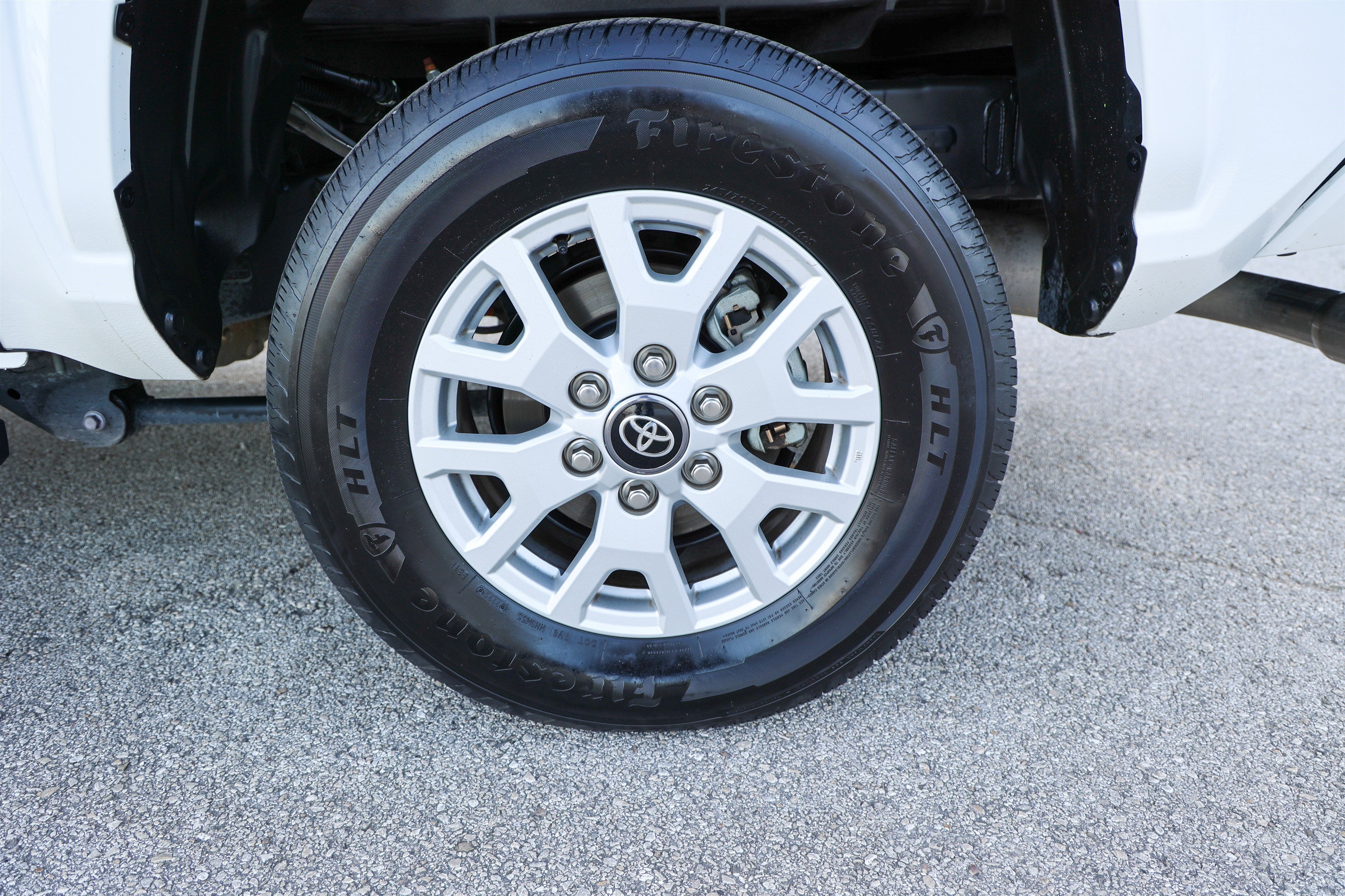2025 Toyota TACOMA SR5 SR5