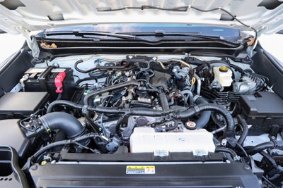 2025 Toyota TACOMA SR5 SR5