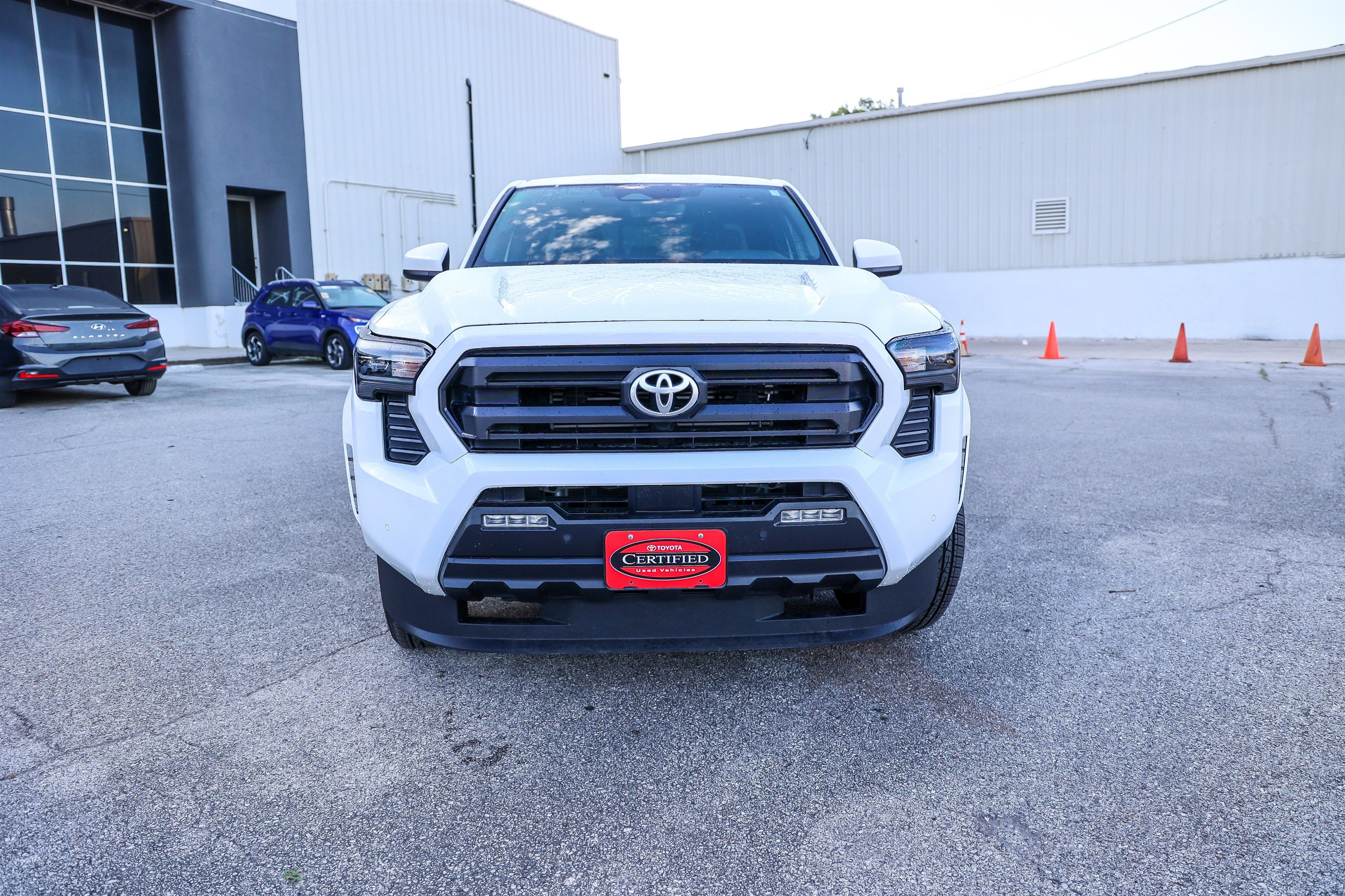 2025 Toyota TACOMA SR5 SR5