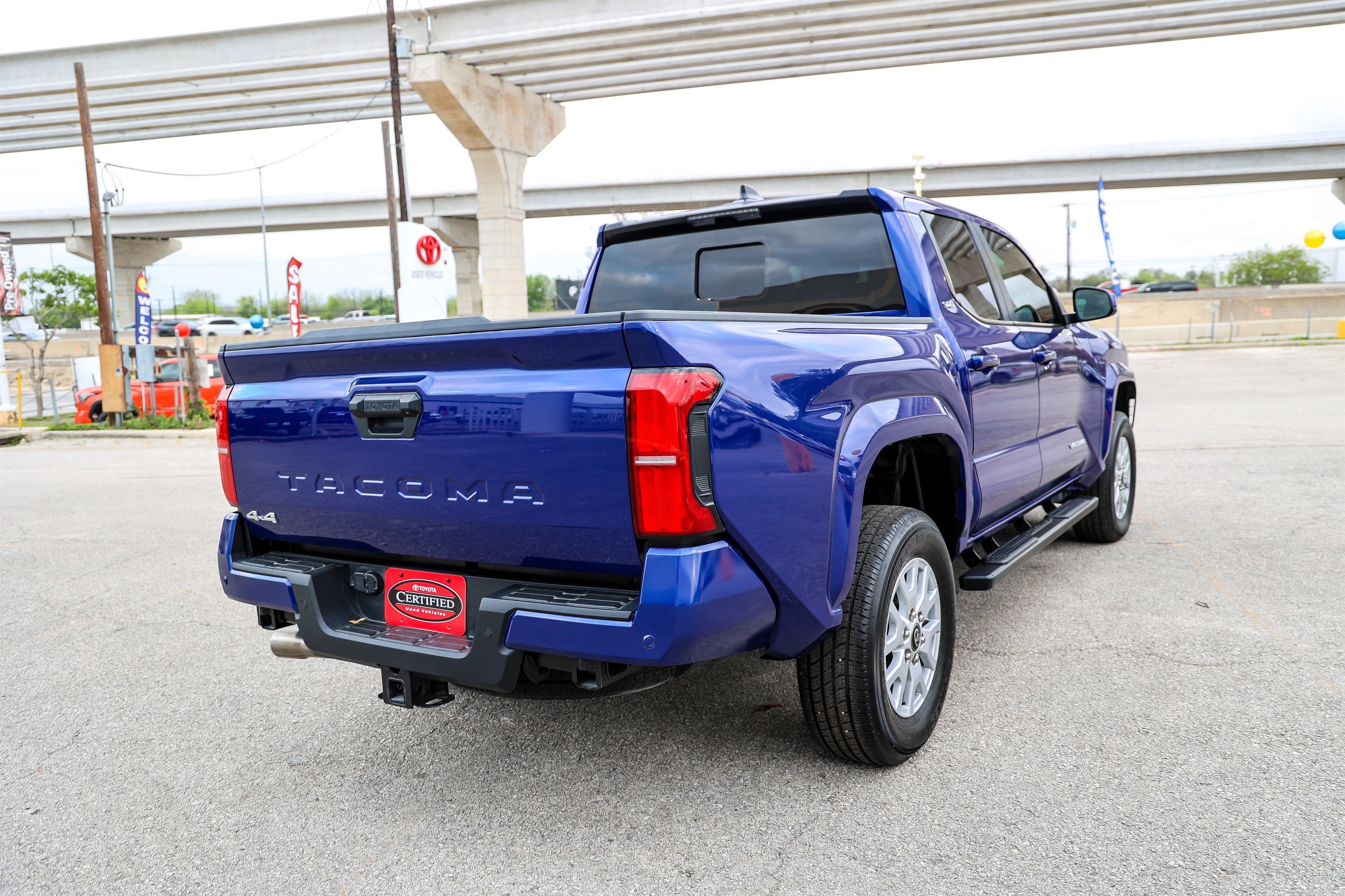 2025 Toyota TACOMA SR5 SR5
