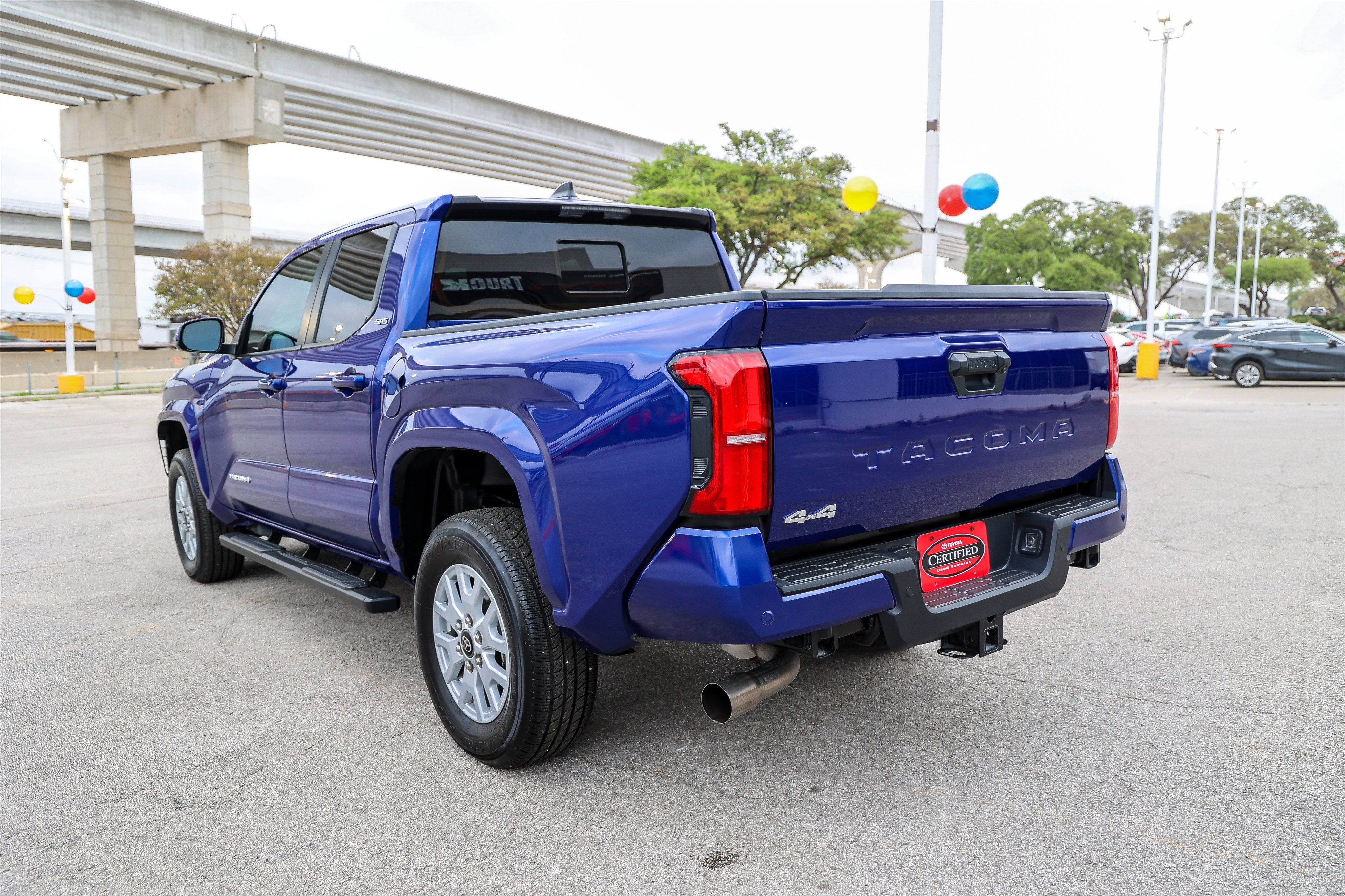 2025 Toyota TACOMA SR5 SR5