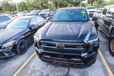 2025 Toyota TACOMA SR5 SR5