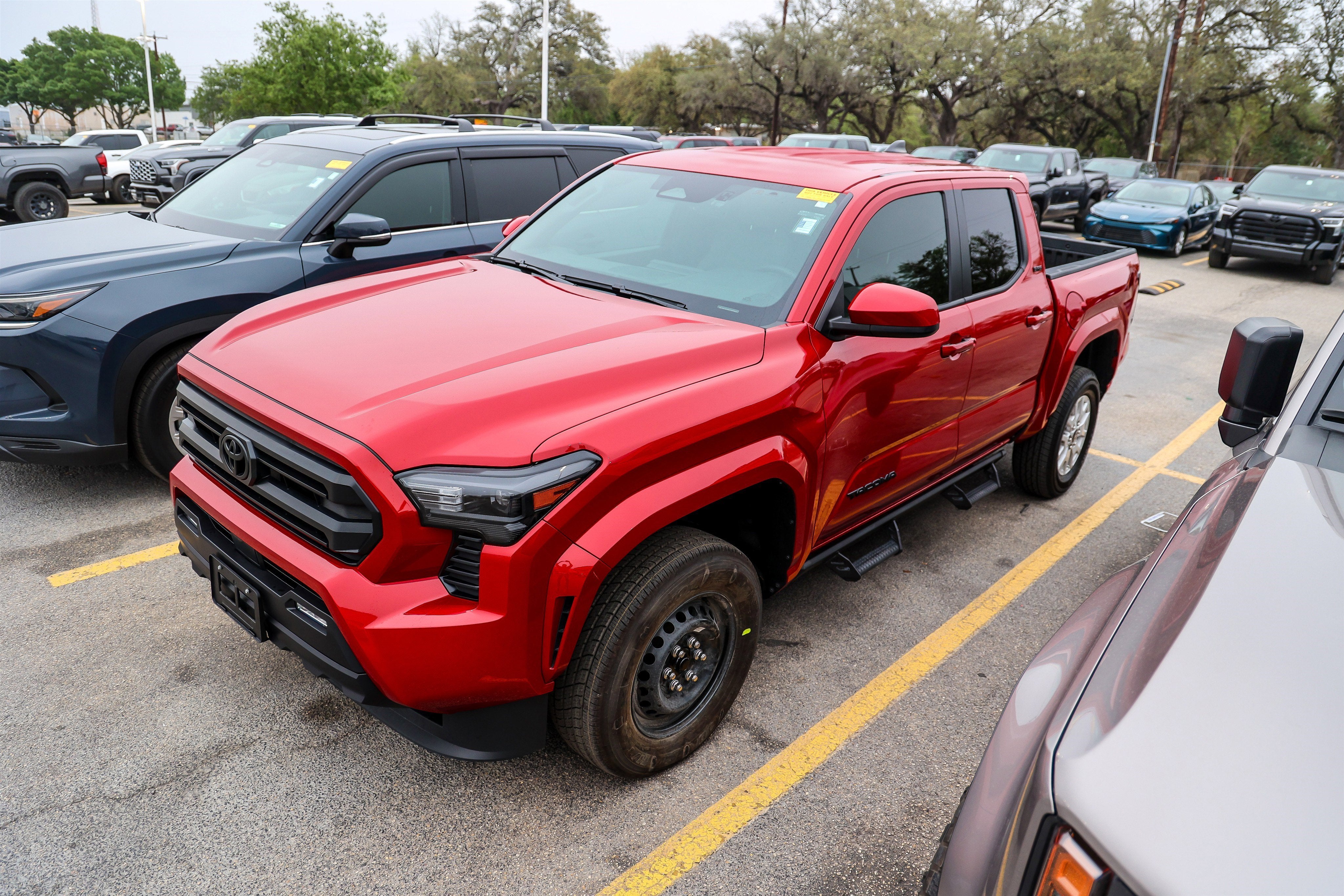 2026 Toyota TACOMA SR5 SR5