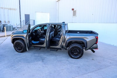 2025 Toyota TACOMA TRD OFFRD TRD Off Road Hybrid