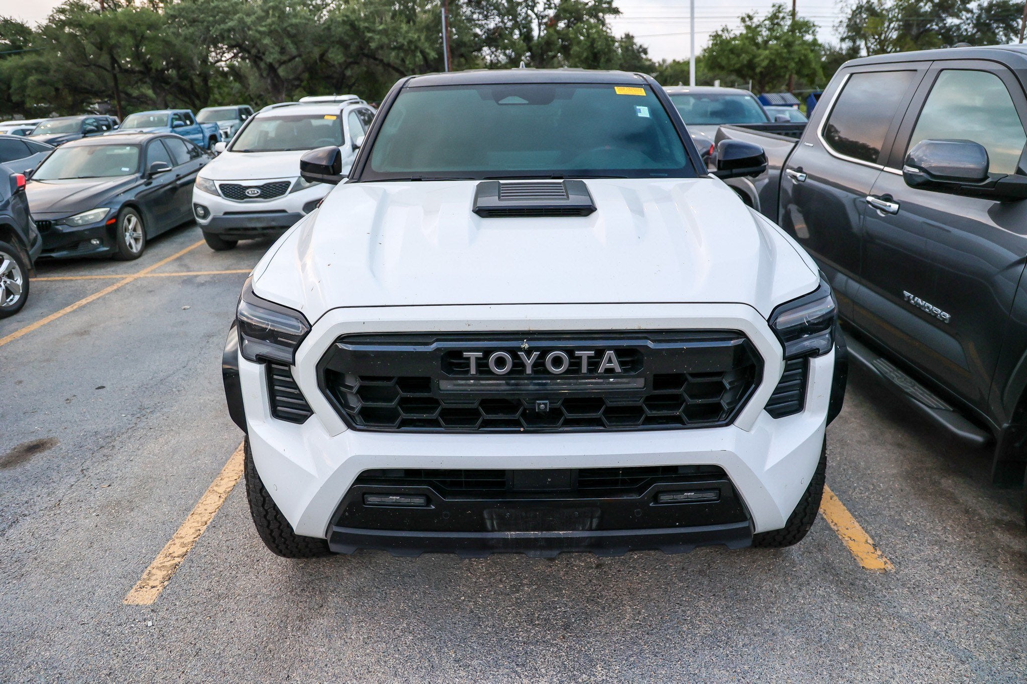 2025 Toyota Tacoma i-FORCE MAX TRD Pro Hybrid