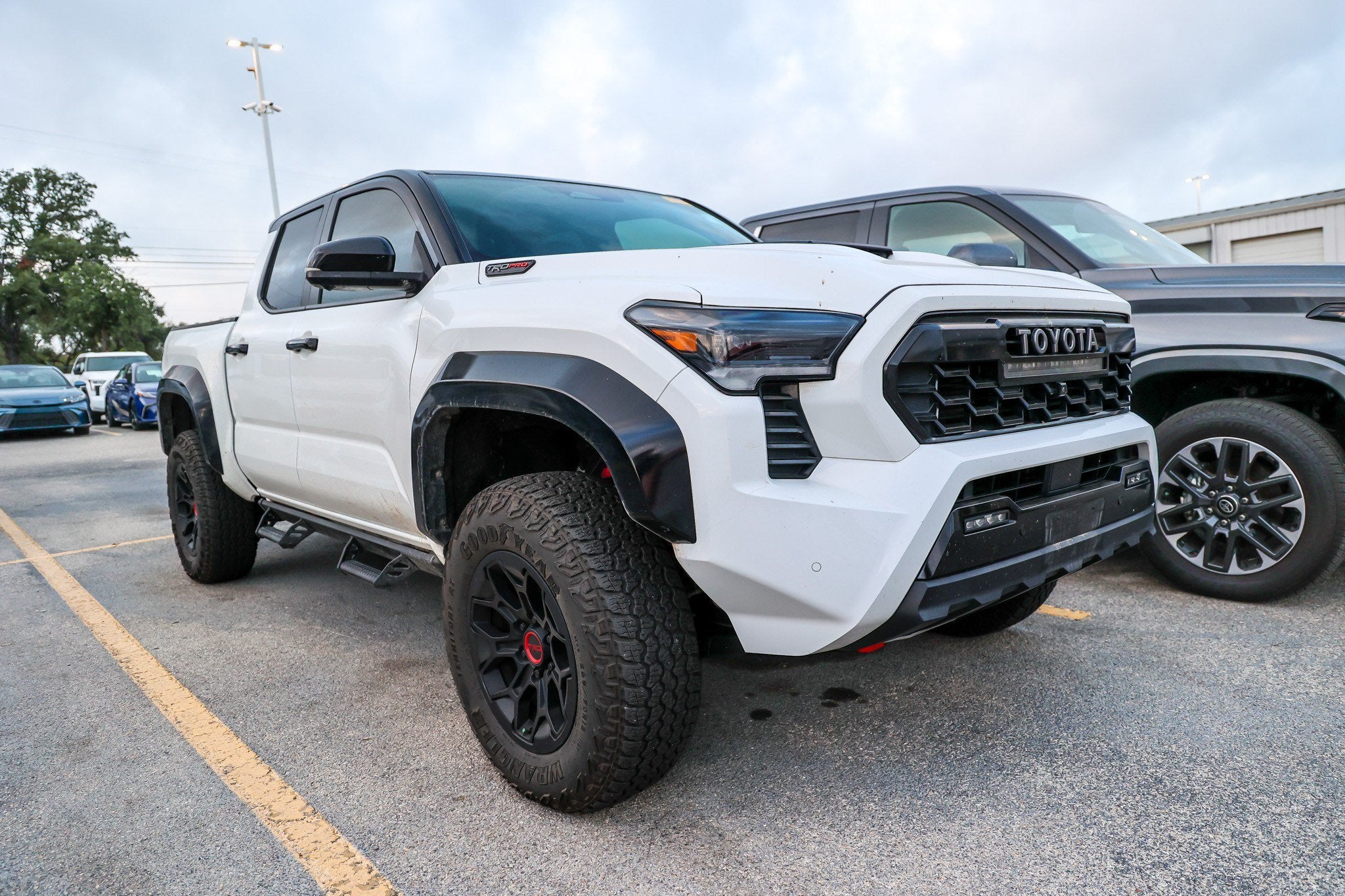 2025 Toyota Tacoma i-FORCE MAX TRD Pro Hybrid