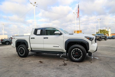 2024 Toyota TACOMA TRD OFFRD TRD Off Road Hybrid
