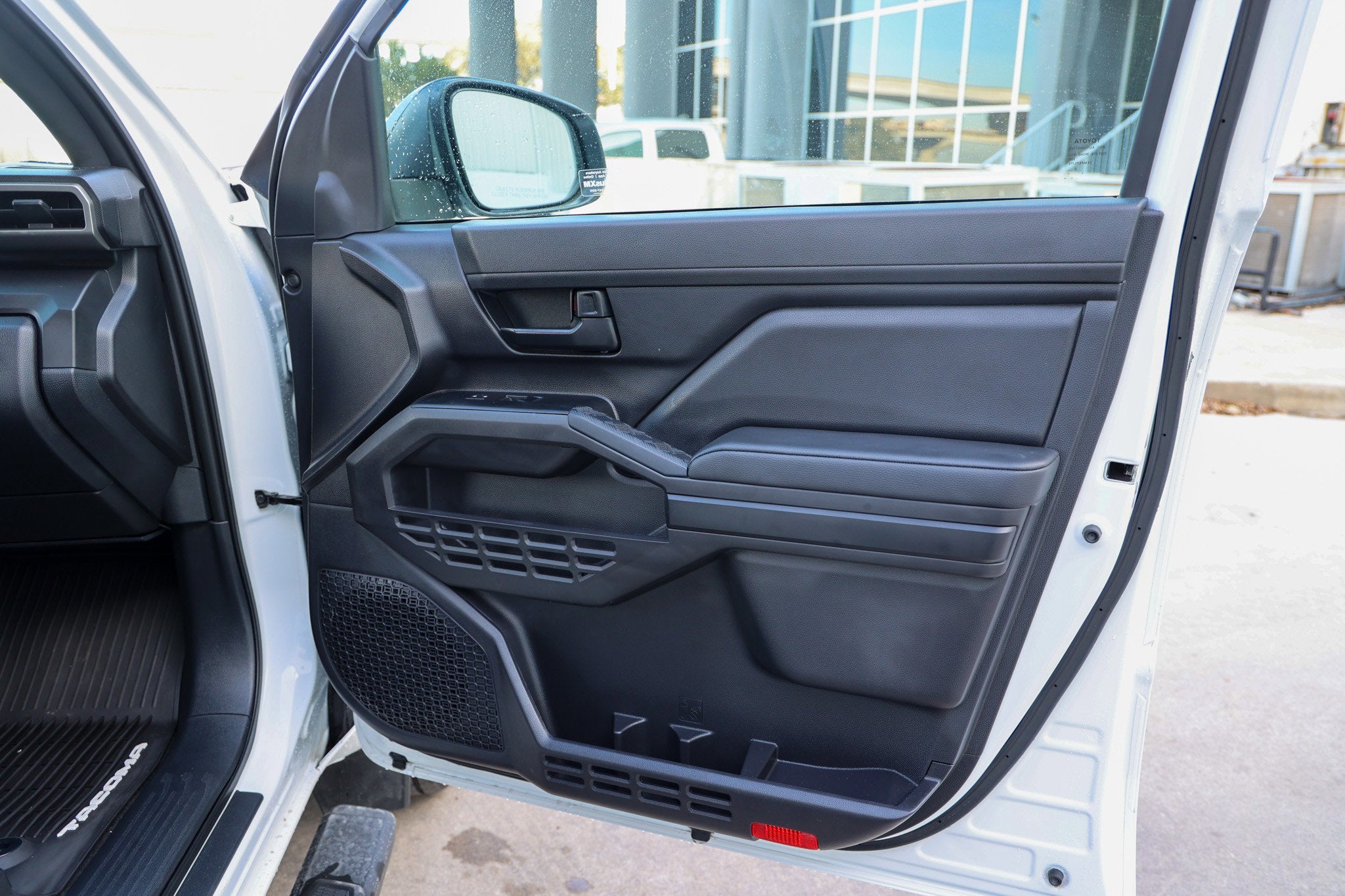 2024 Toyota TACOMA SR SR