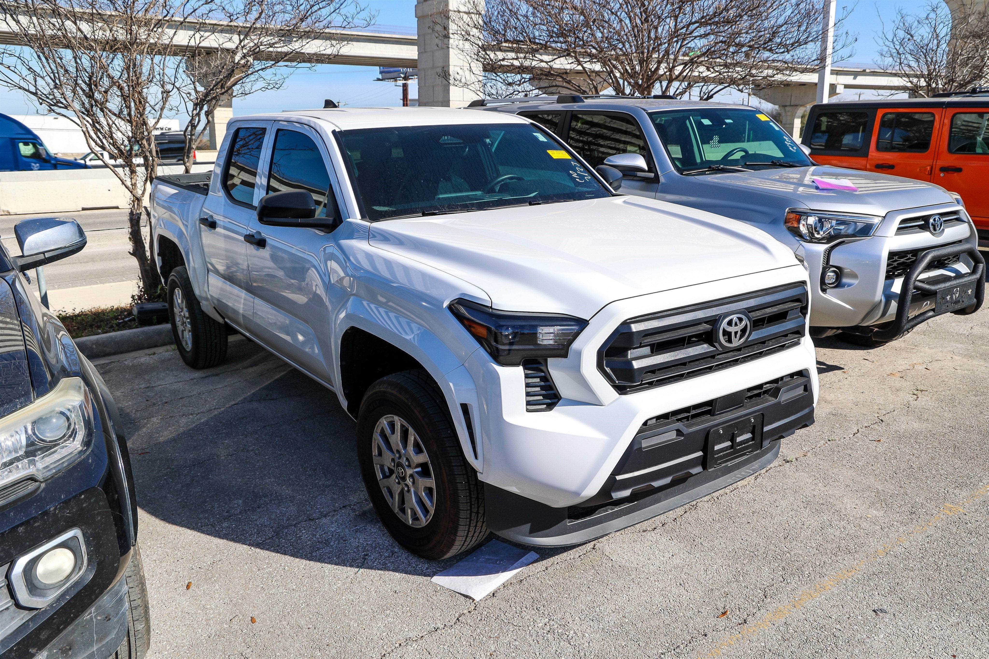 2026 Toyota TACOMA SR SR
