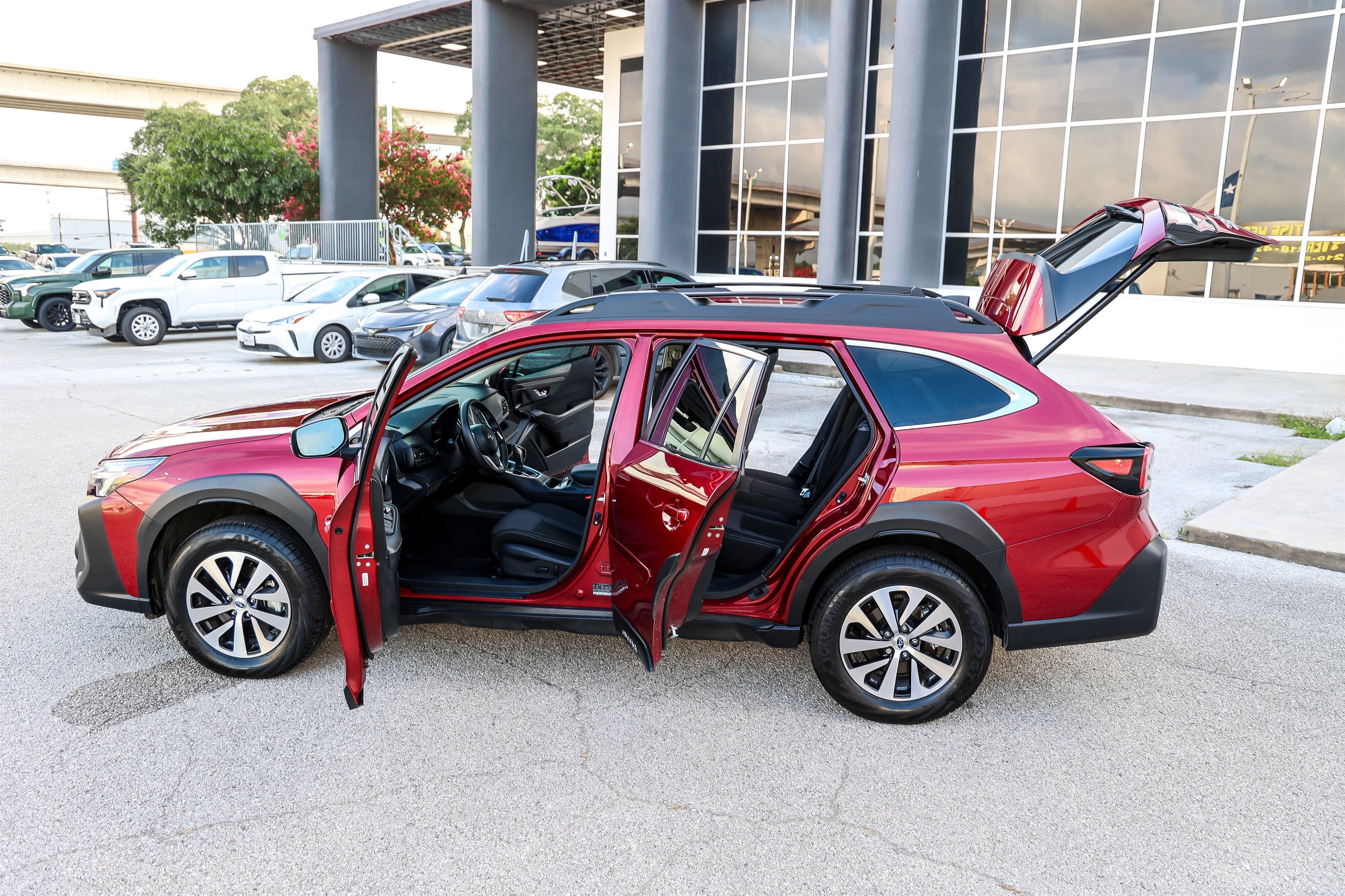2025 Subaru Outback Premium