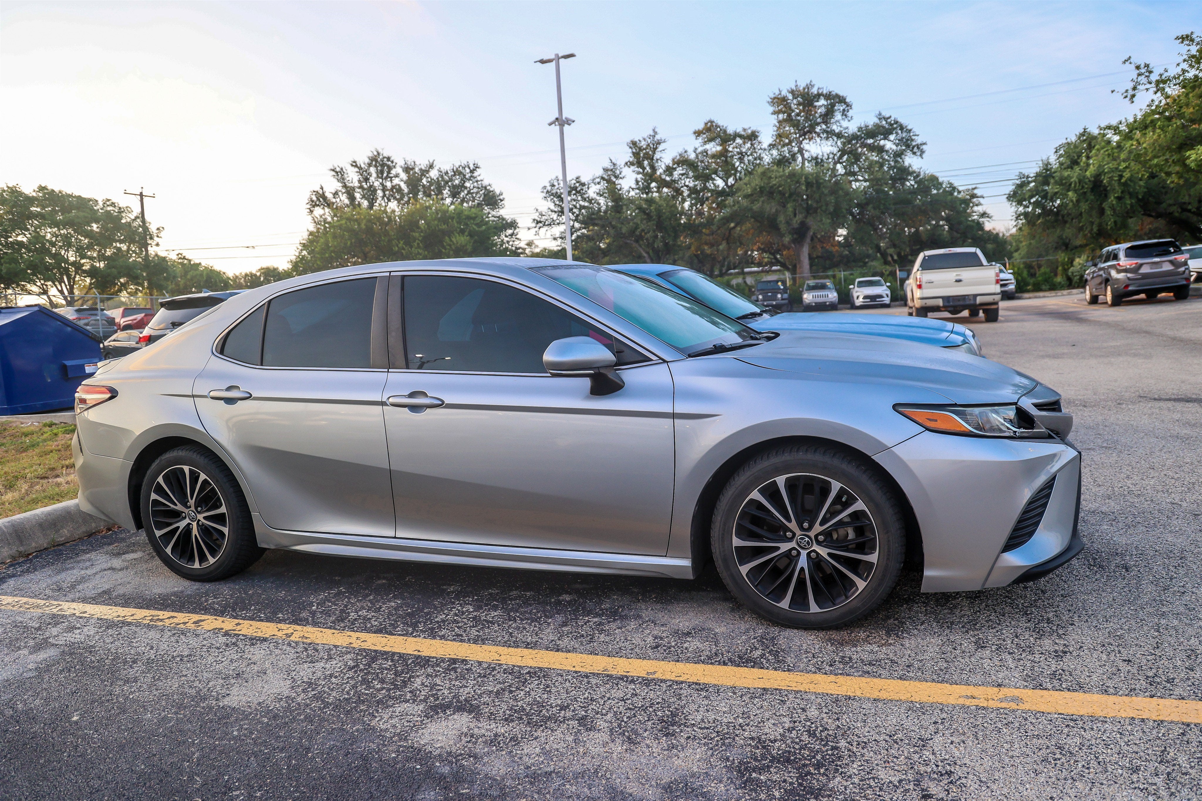 2018 Toyota Camry SE