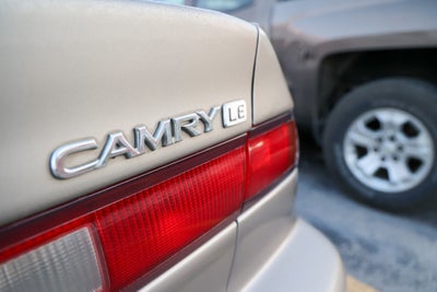 1998 Toyota CAMRY LE