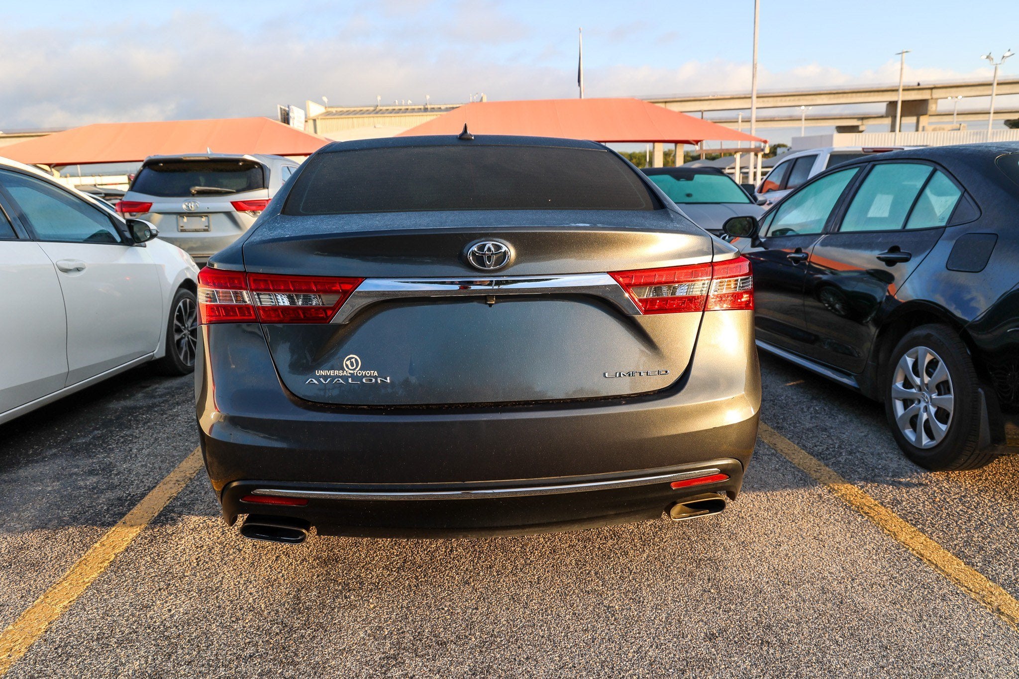 2016 Toyota Avalon Limited