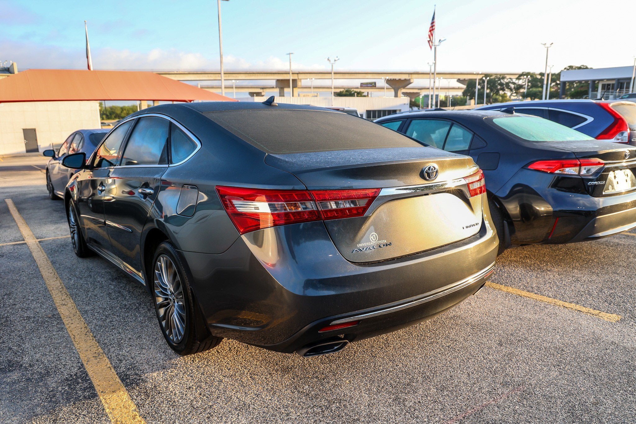 2016 Toyota Avalon Limited