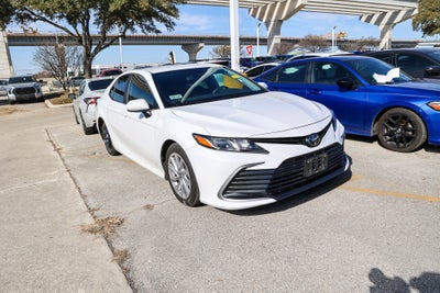 2023 Toyota CAMRY LE