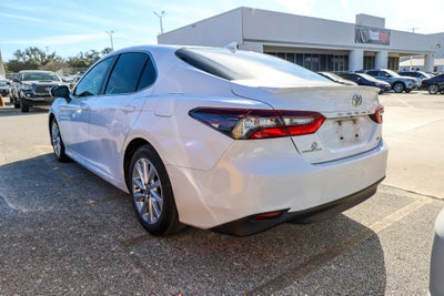 2023 Toyota CAMRY LE