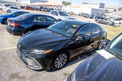 2023 Toyota CAMRY LE