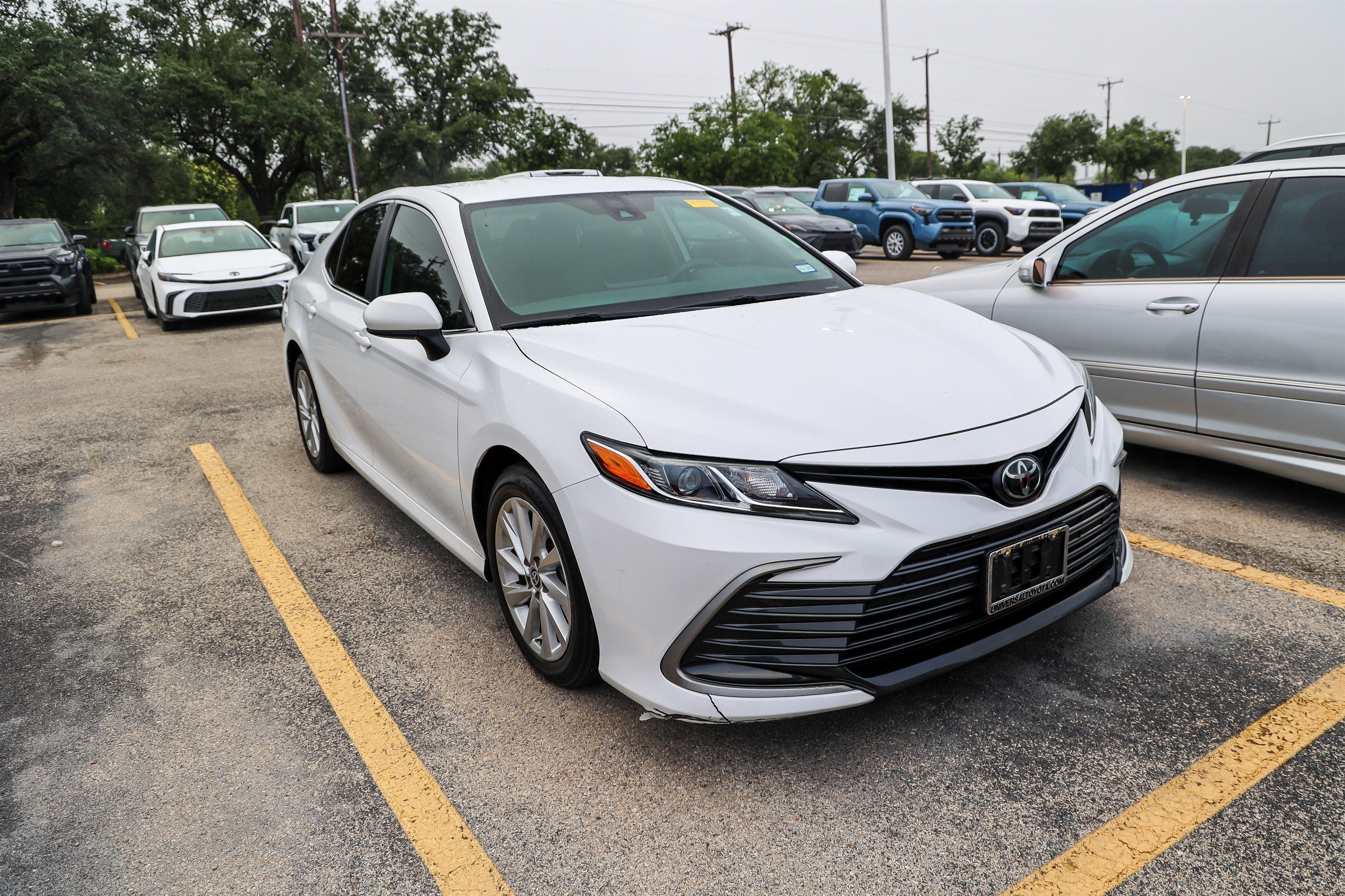 2023 Toyota Camry LE