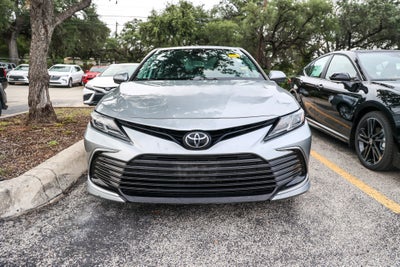 2022 Toyota Camry LE
