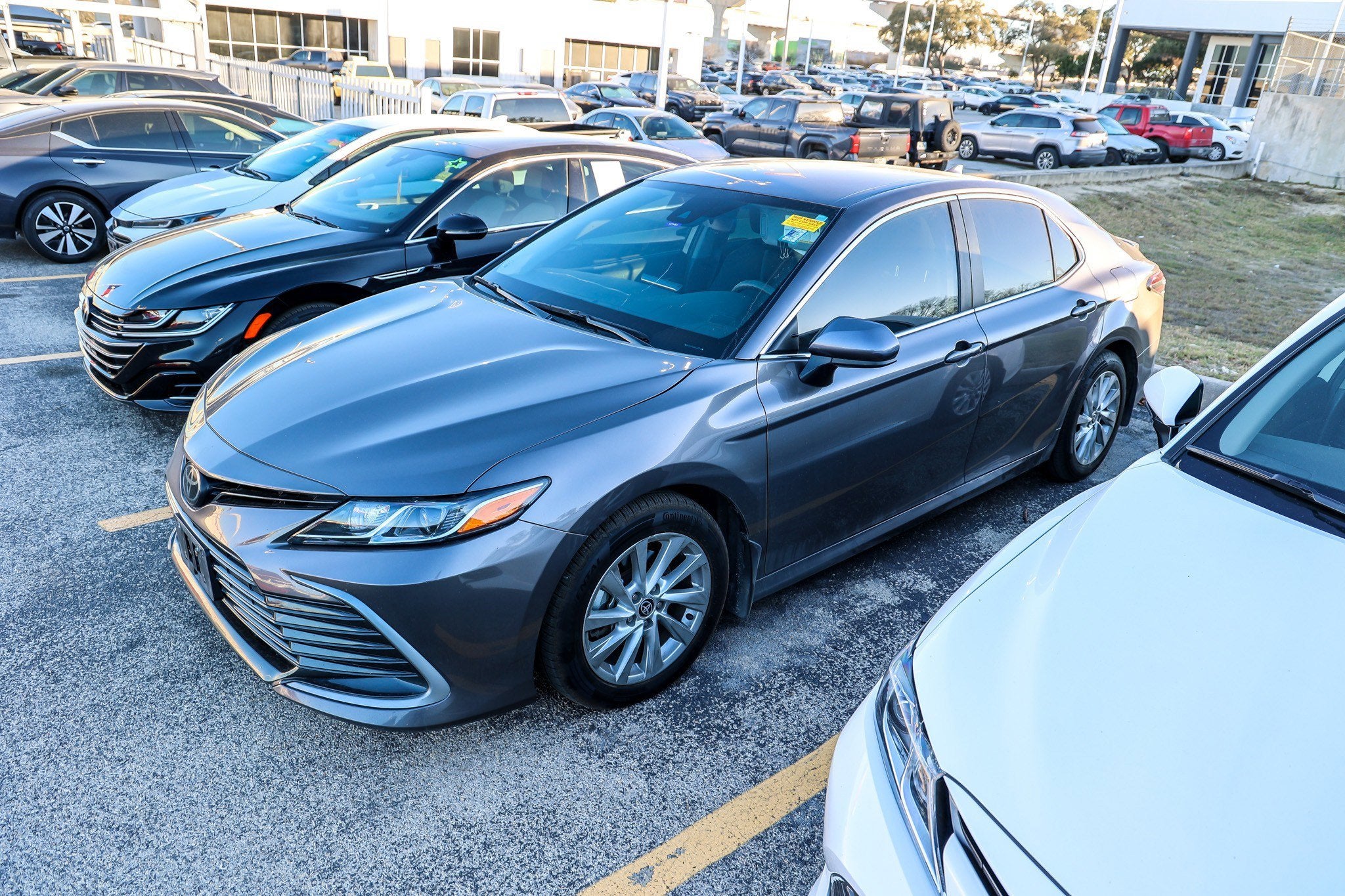 2023 Toyota CAMRY LE