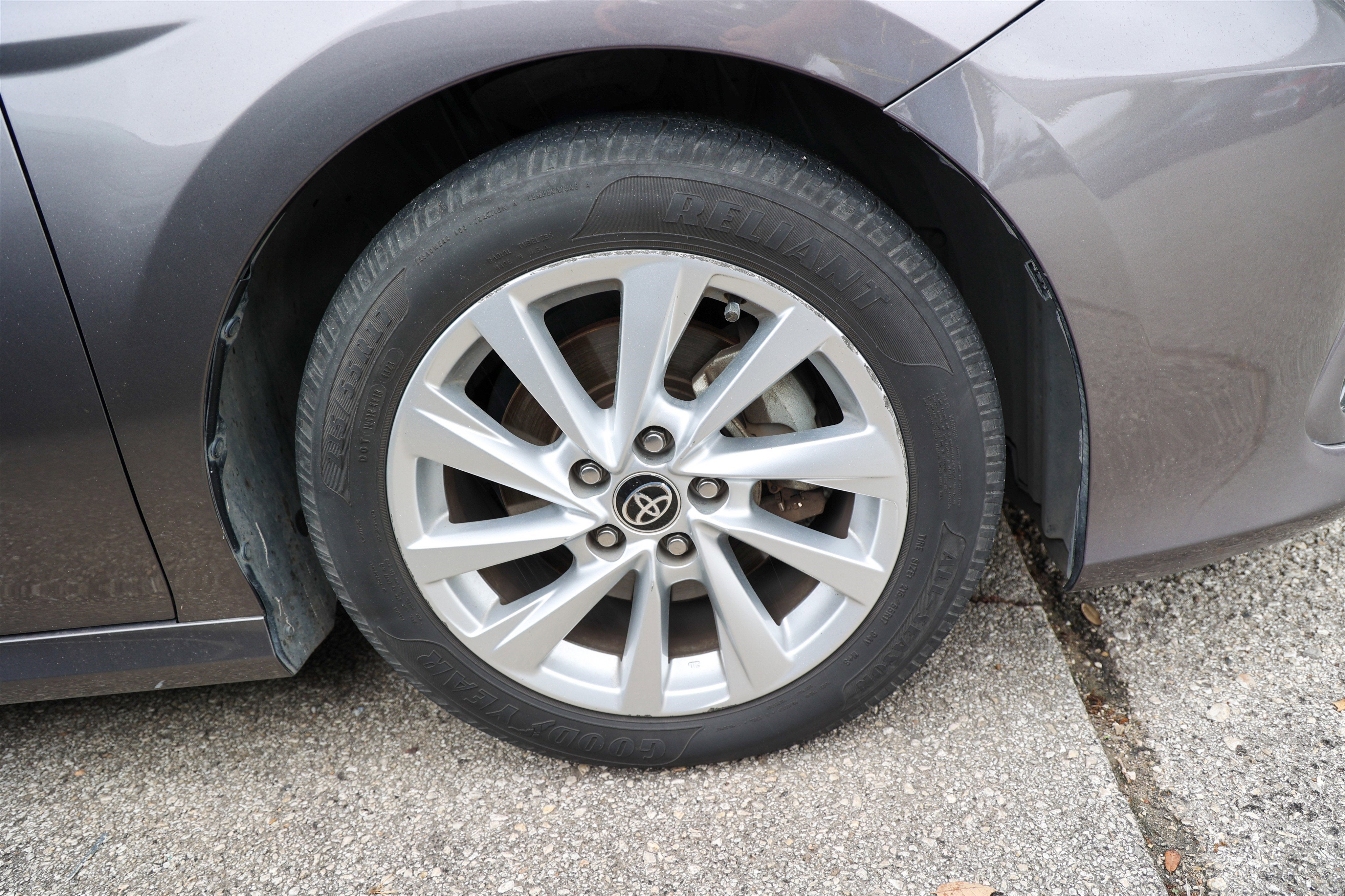 2021 Toyota CAMRY LE