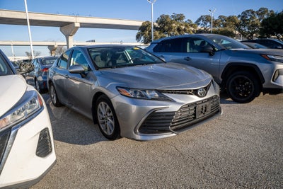 2021 Toyota CAMRY LE