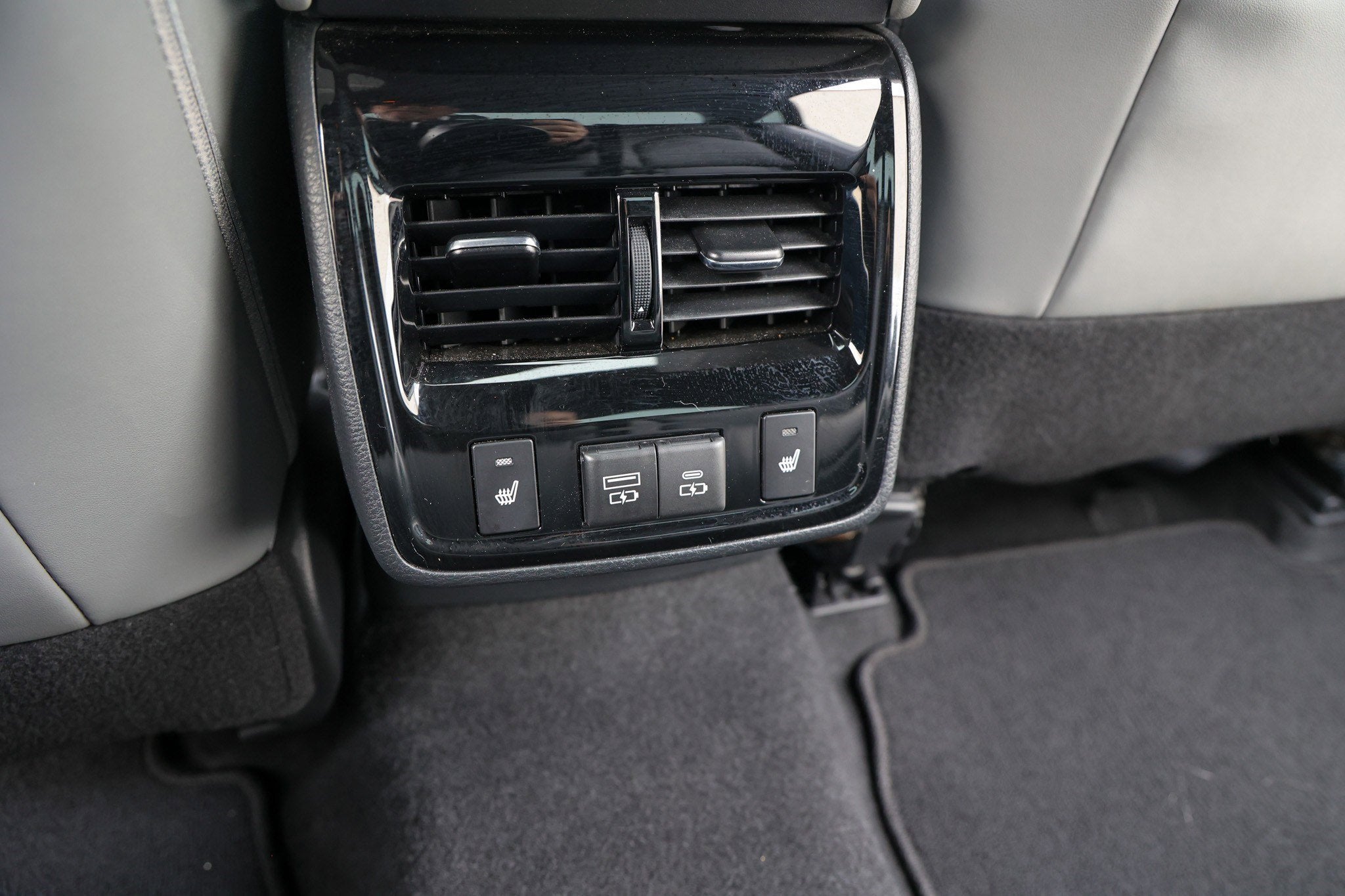 2021 Toyota AVALON Limited