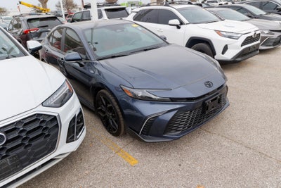 2026 Toyota CAMRY SE