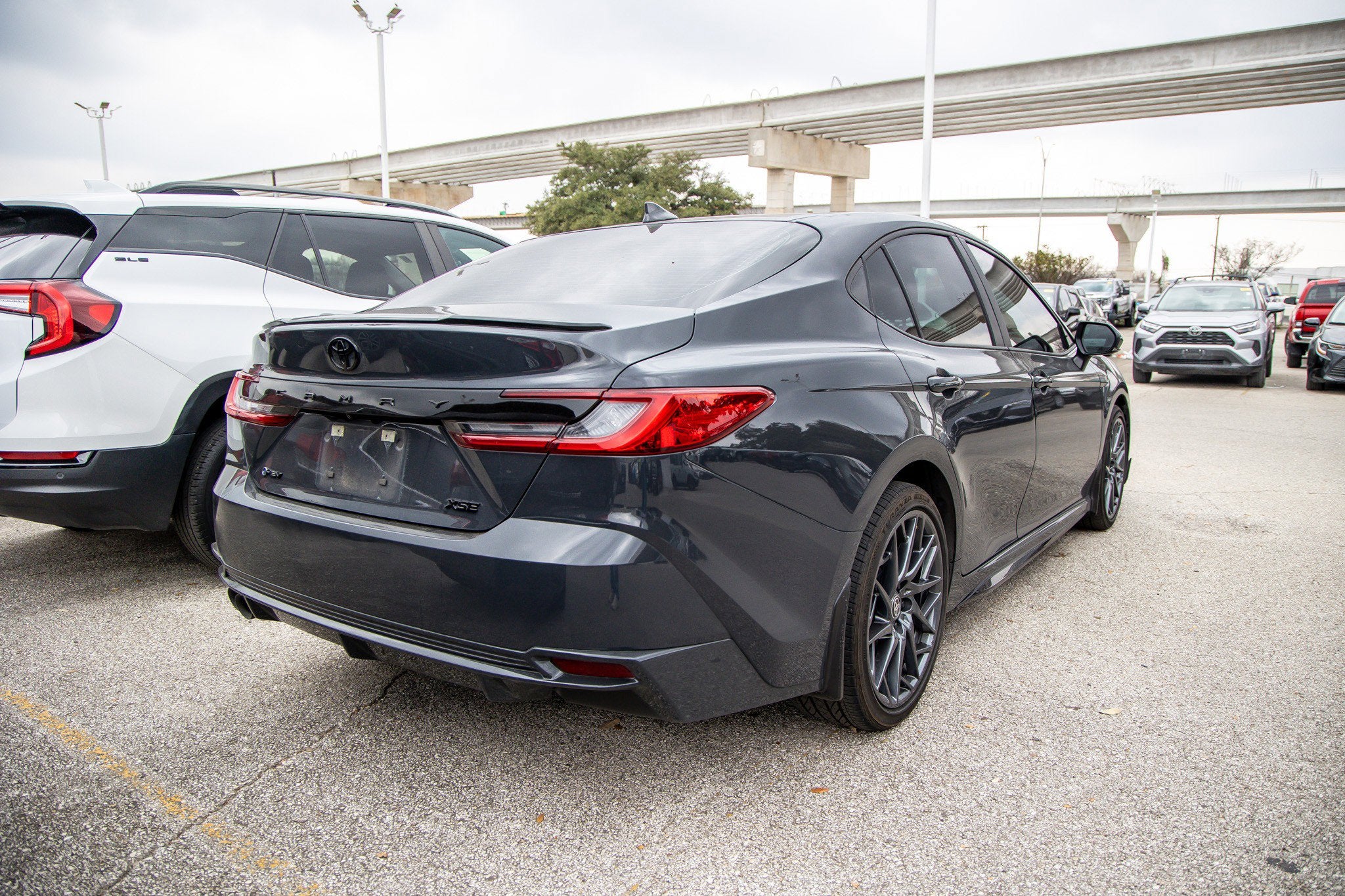 2025 Toyota CAMRY LE