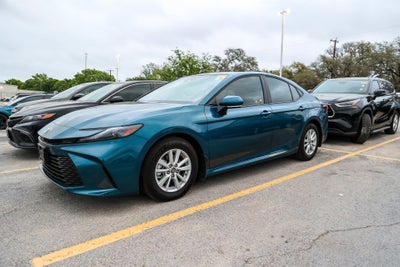 2026 Toyota CAMRY LE