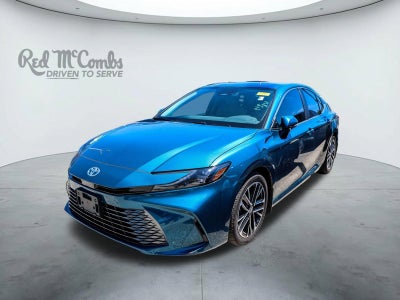 2025 Toyota CAMRY XLE