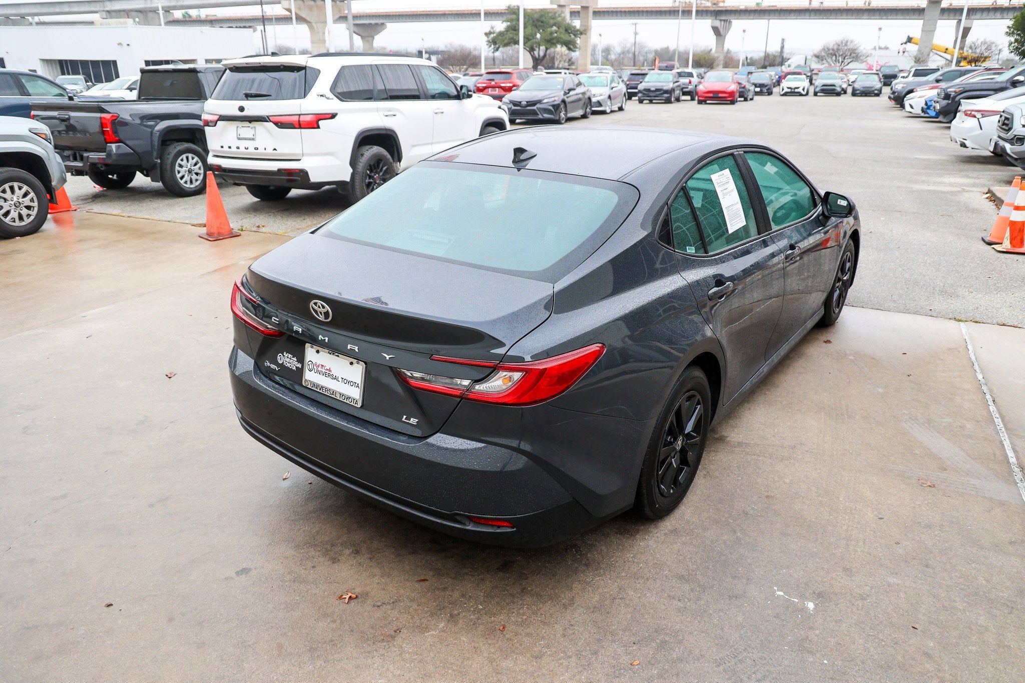 2025 Toyota CAMRY LE