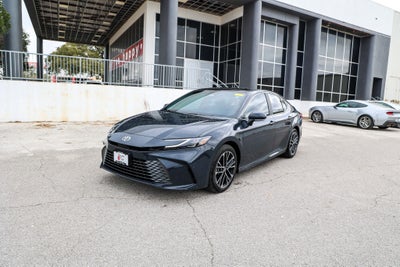 2025 Toyota CAMRY XLE