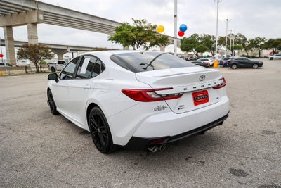 2025 Toyota CAMRY SE