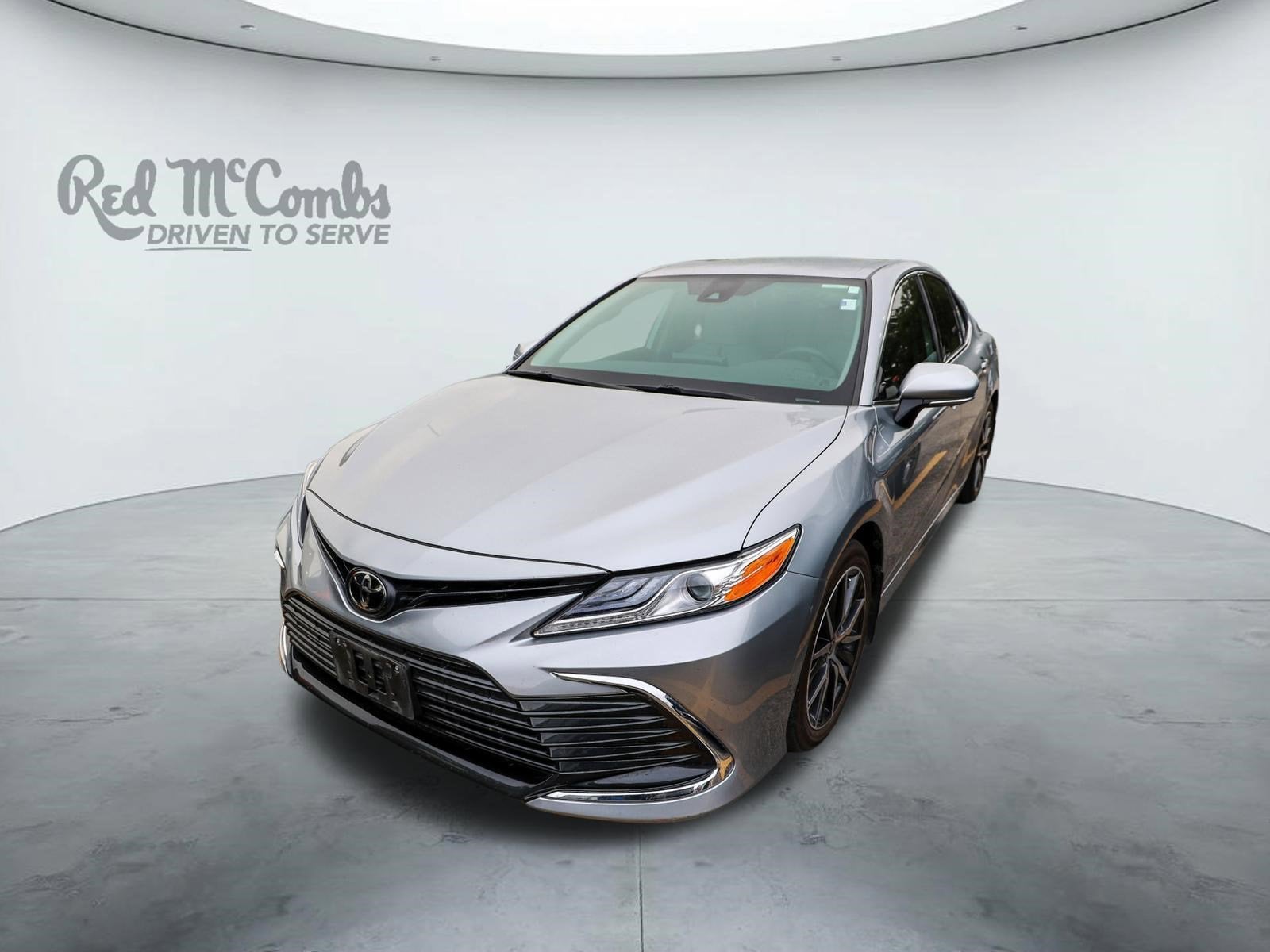 2024 Toyota Camry XLE's photo