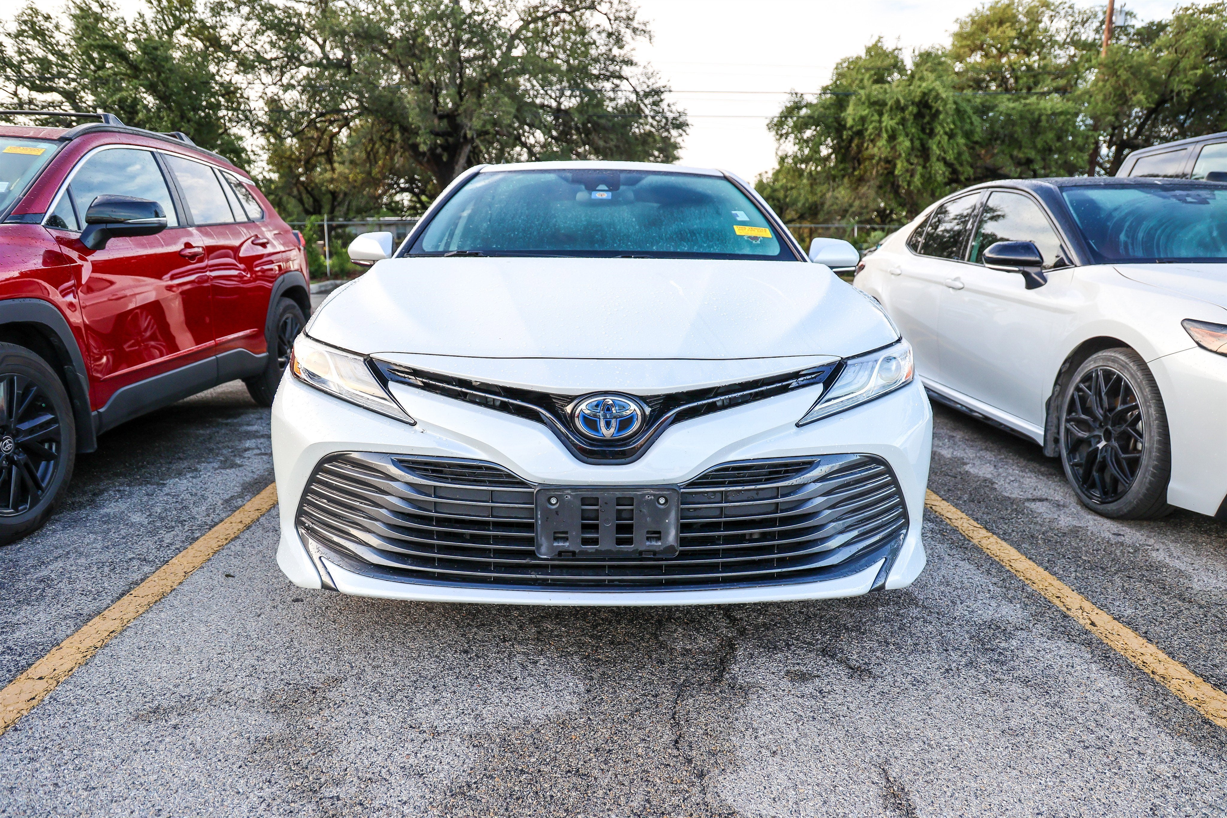 2020 Toyota Camry Hybrid Hybrid XLE