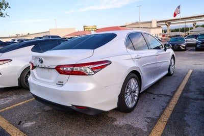 2020 Toyota Camry Hybrid Hybrid XLE